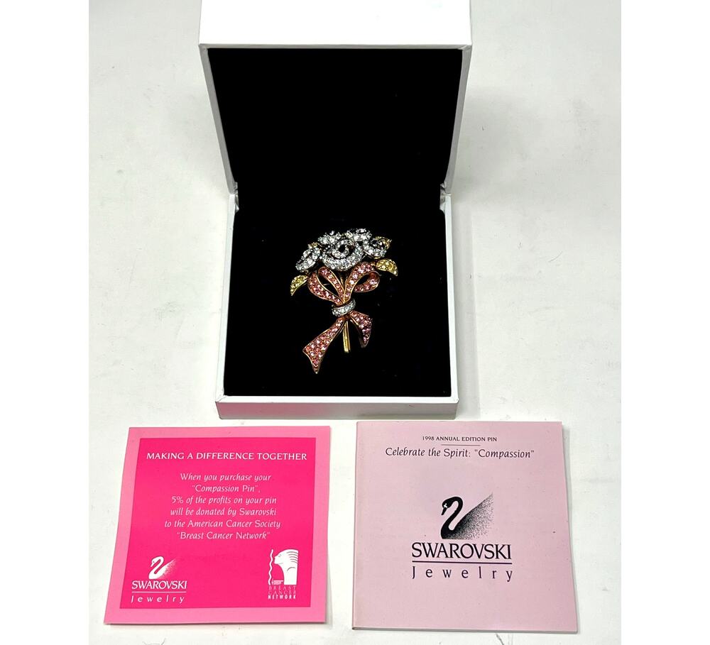 Swarovski 1998 Celebrate The Spirit “Compassion” Crystal Bouquet Pin NWT